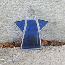 Lägg bild i galleriet, ängel 14 i återvunnet planglas (7,5 cm)- Fair Trade