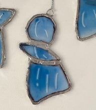 Lägg bild i galleriet, ängel 16 i återvunnet glas (7 cm)