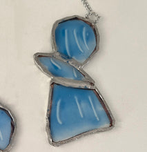 Lägg bild i galleriet, ängel 16 i återvunnet glas (7 cm)