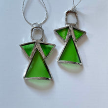 Lägg bild i galleriet, ängel 9 i återvunnet glas (6 cm) - Fair trade