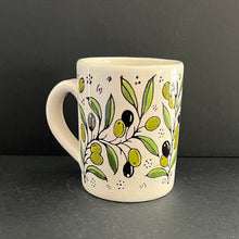 Lägg bild i galleriet, keramikmugg - oliv 11 - Fair Trade