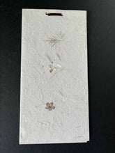 Lägg bild i galleriet, Handgjort sandkort 37 - blommor