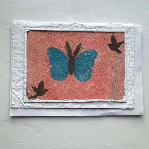 Handgjort sandkort 73 - fjäril, hopp