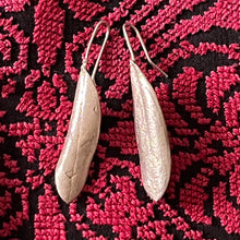 Lägg bild i galleriet, olivblad - örhängen i sterlingsilver