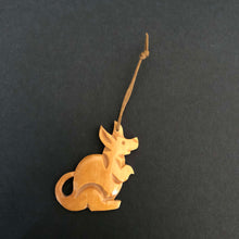 Lägg bild i galleriet, känguru Kent (4,5 cm) brosch + hänge