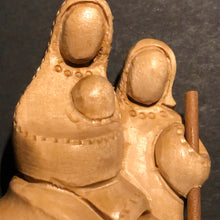Lägg bild i galleriet, Flykten till Egypten 10 av mästarhand (D) - Fair Trade