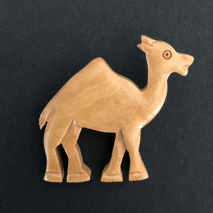 kamel brosch Kalle (4 cm)