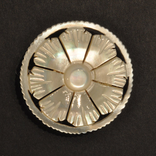 brosch i pärlemor - Nadja (3,5 cm)