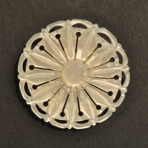 brosch i pärlemor - Laila (3,5 cm)